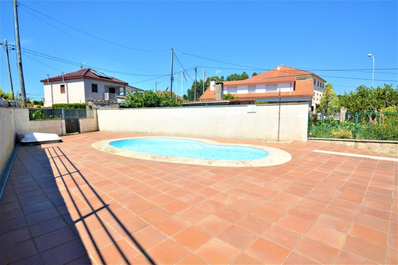 Apartamento Con Piscina Proximo A Sanxenxo Bagian luar foto